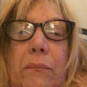 Meet your Posher, Ina